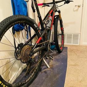 2017 Trek Top Fuel 9.9 Black and Red