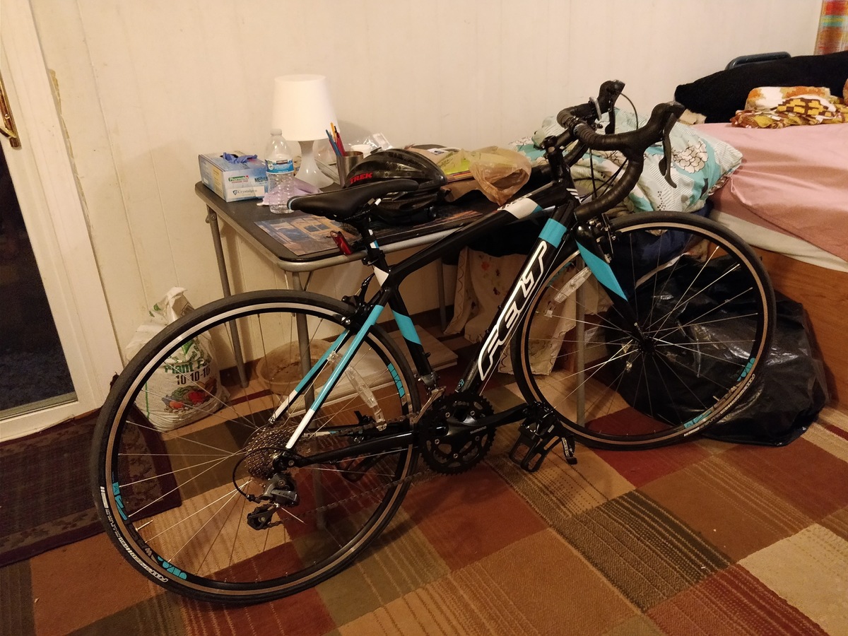 Stolen 2016 Felt ZW100