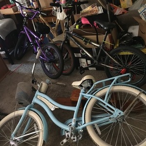 2021 Huffy 24” Nel Lusso Blue