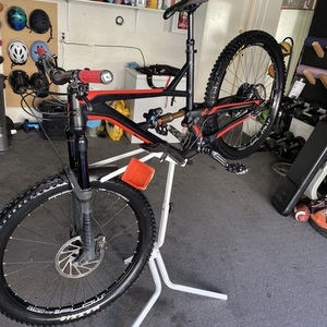2017 YT Jeffsey Red
