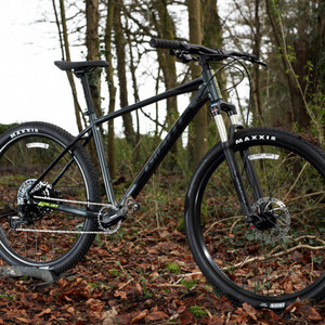2020 Giant Talon Black