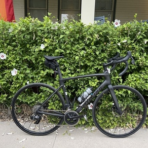 2022 Specialized Roubaix comp Black