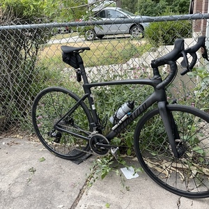2022 Specialized Roubaix comp Black