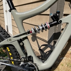 2020 Ibis Ripmo v2 Silver, gray or bare metal