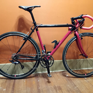 2003 Redline Conquest Red and Black