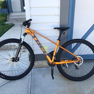 2020 Trek Orange