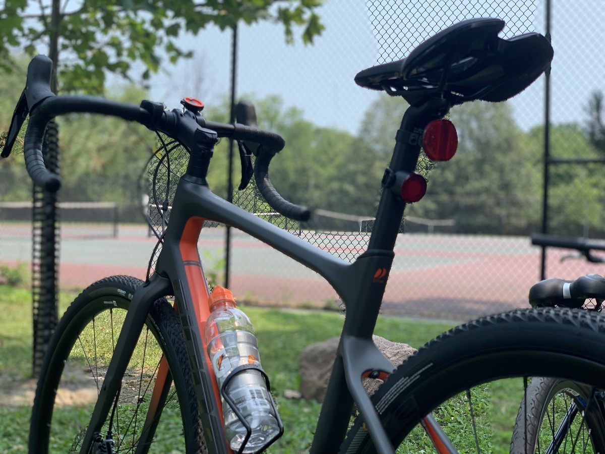 2021 Giant AdvancedGrade Composite,