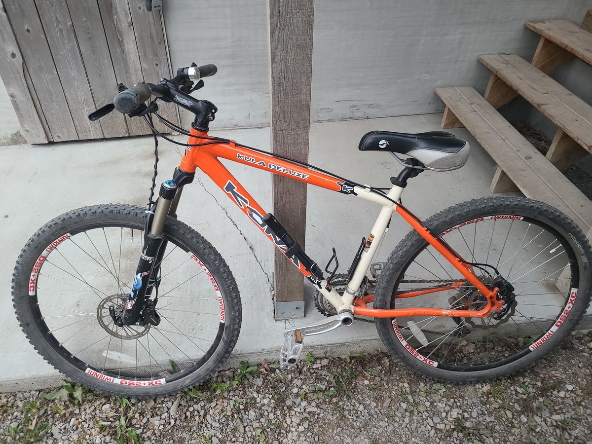 kona kula deluxe mountain bike