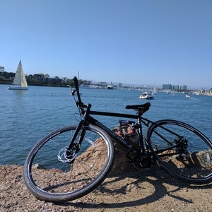 2017 Diamondback Haanjo Metro Black and Silver, gray or bare metal