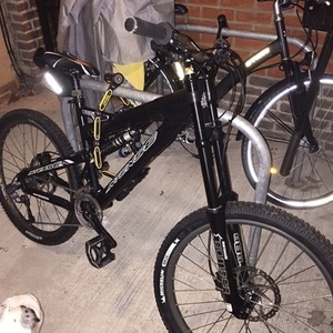 2007 Intense uzzi vpx Black