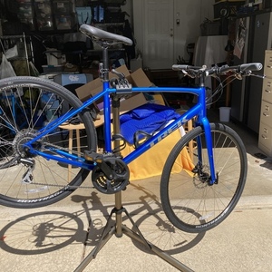 Trek FX2 Blue