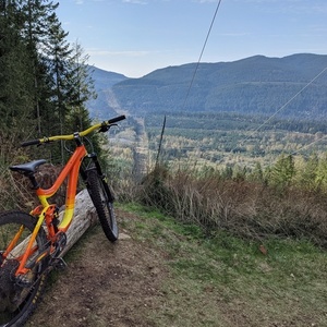2015 Giant Reign 1 Orange