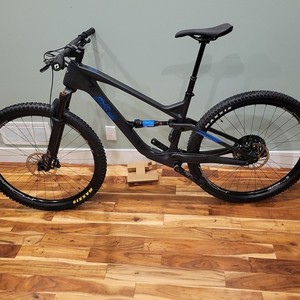 2021 Guerrilla Gravity Trail pistal Black