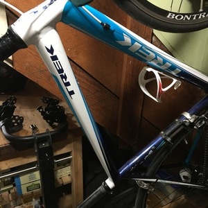 2009 Trek 2.1 Blue