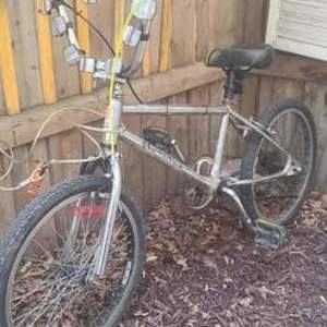 Kuwahara Nova Silver, gray or bare metal