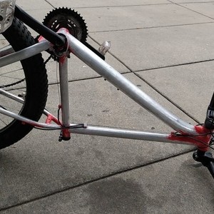 Other Silver, gray or bare metal
