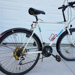 1987 Trek 820 White
