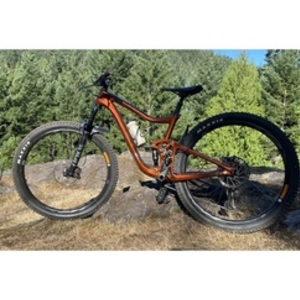 2019 Giant Trance Red