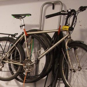 Marin Bikes Palisades Trail Silver, gray or bare metal