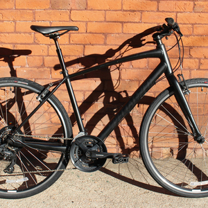 2018 Specialized Sirrus Alloy (V-Brake) Black