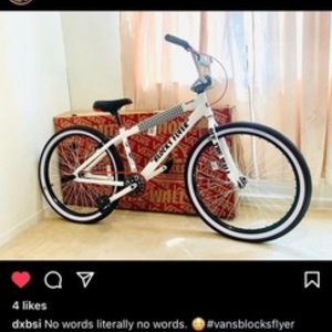 2021 SE Bikes Van Block Flyer 26” White, Black, and Red