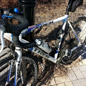 2011 Trek 1.2 White, Blue, and Black