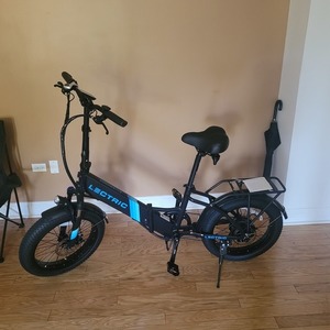 2021 Lectric eBikes Step-thru Black and Blue