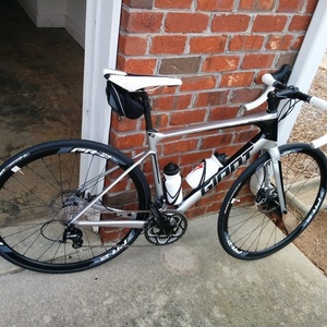 2015 Giant Defy Advanced 2 Silver or Gray