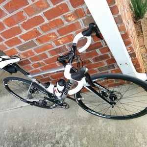 2015 Giant Defy Advanced 2 Silver or Gray