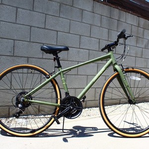 Retrospec Atlas Hybrid Bike - 21 Speed Green