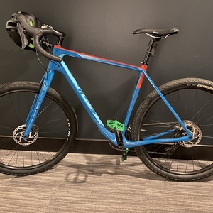 2020 Salsa Cutthroat Teal, Blue, and Red