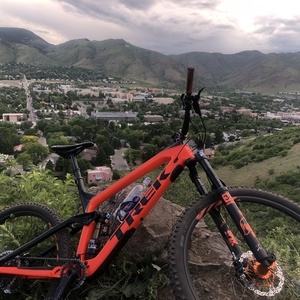 2018 Trek Slash 9.8 Orange and Black
