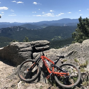 2018 Trek Slash 9.8 Orange and Black