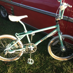 1988 Mongoose Decade Green