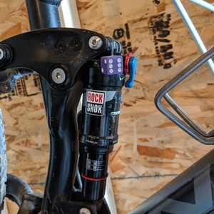 2017 Norco Bikes Fluid 7.1+ Black and Red