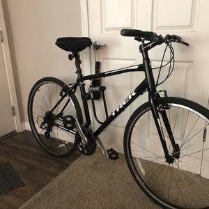 2020 Trek FX1 Black