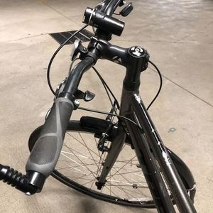 2015 Trek FX 7.1 Silver, gray or bare metal