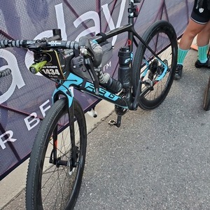 2016 Felt FX3 Black and Teal
