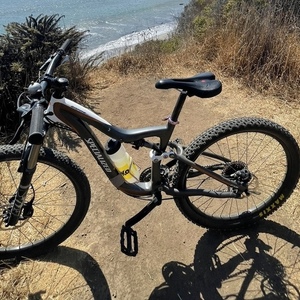 2013 Specialized Safire Comp Black, White, and Orange