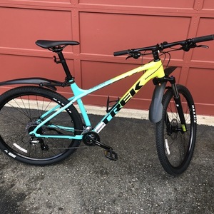 2021 Trek Marlin 5 Teal and Yellow or Gold