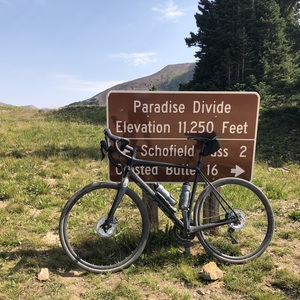 2018 SCOTT Addict 20 Disc Gravel Black and Green