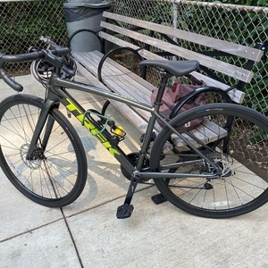 2021 Trek Al3 Silver, gray or bare metal
