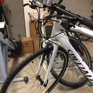 2019 Specialized Sirrus Women's V Brake White and Black
