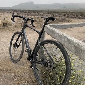 2019 Giant Revolt Advanced 2 Black