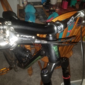 2018 Commencal Bikes Furious Black and Green