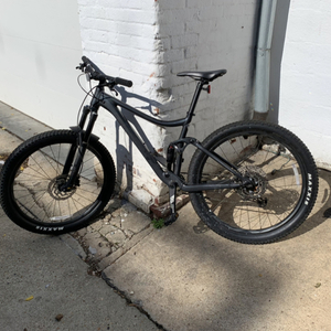 2021 Giant Stance Black