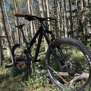 2019 Commencal Bikes Meta AM 27 Medium Black and Orange