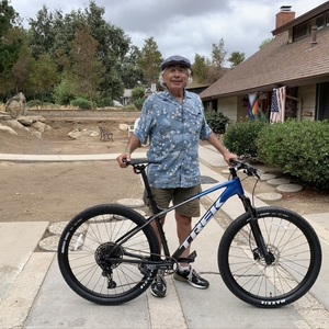 2022 Trek MARLIN 8 Blue