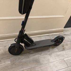 2019 Xiaomi M365 e-scooter Black
