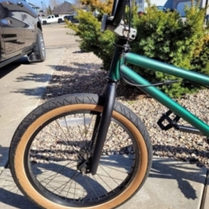 GT Bicycles G205? Green